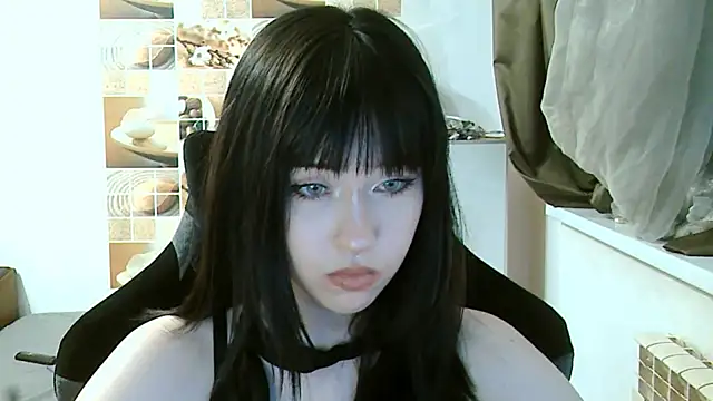 NoirEva online show from June 9, 2026, 6:19 pm