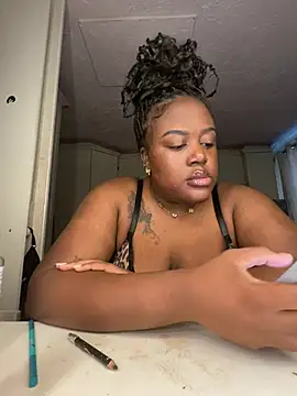 Starblissx online show from May 17, 2026, 6:59 pm