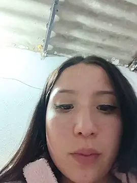 mileidy0106 online show from June 10, 2026, 4:01 am