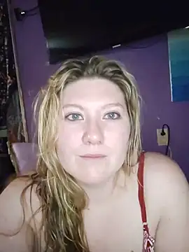 TasteMeVixen69 online show from June 12, 2026, 2:32 am