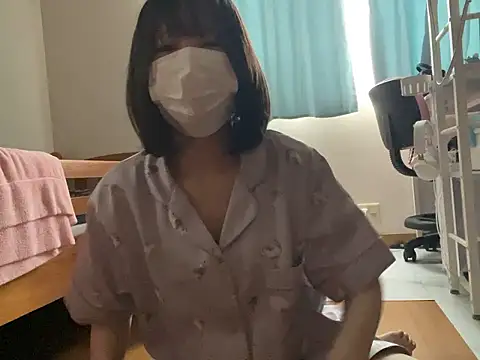 miniminimo o online show from June 7, 2026, 11:08 pm