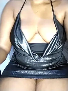 Snapshot of Aliyah_71 chatting on June 3, 2026, 12:08 pm Aliyah 71 online show from June 3, 2026, 12:08 pm