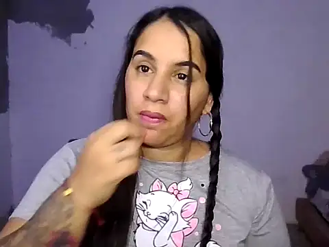 tifanny27 online show from June 2, 2026, 4:58 am
