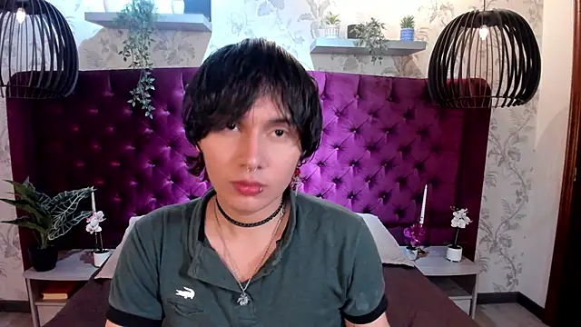 Brunodeluca  online show from June 5, 2026, 7:52 pm