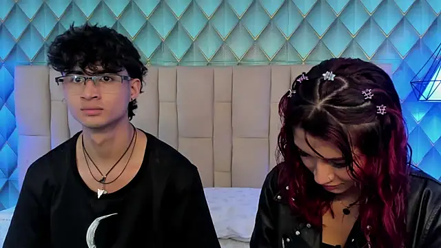 Snapshot of Sofia-Ethan chatting on June 4, 2026, 7:20 pm Sofia-Ethan online show from June 4, 2026, 7:20 pm