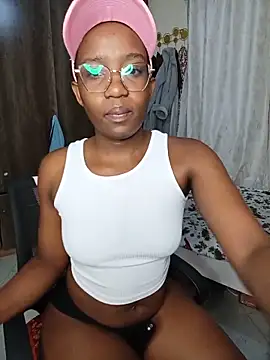 Snapshot of Miss-Temptasion chatting on June 10, 2026, 2:45 am Miss-Temptasion online show from June 10, 2026, 2:45 am