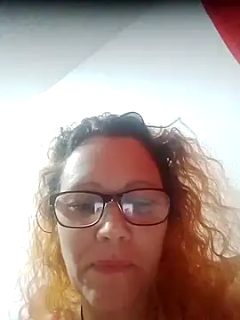 anabiatrizboa online show from June 12, 2026, 2:32 am