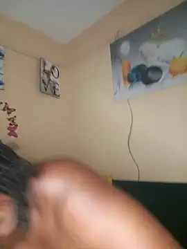 squirtmama online show from June 6, 2026, 5:23 am