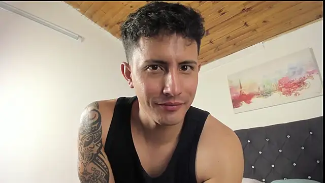 Snapshot of marcos_vieyra chatting on June 3, 2026, 7:41 pm marcos vieyra online show from June 3, 2026, 7:41 pm