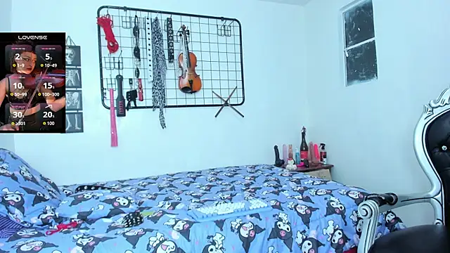 baby punk  online show from June 3, 2026, 1:19 am