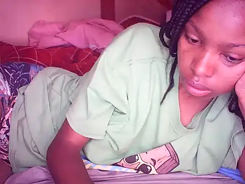 marycutie1 online show from May 30, 2026, 7:05 am