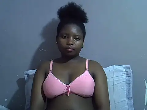 Snapshot of Beautycute chatting on May 17, 2026, 4:21 am Beautycute online show from May 17, 2026, 4:21 am