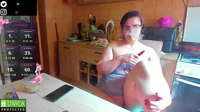 xmarshax online show from April 14, 2026, 9:26 am