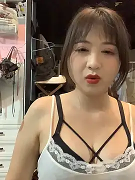 A-lanlan online show from May 24, 2026, 2:11 pm