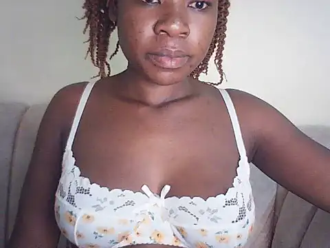 spicy-laidy01 online show from May 17, 2026, 6:04 pm