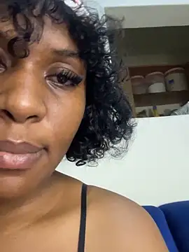 Sexy montana  online show from May 17, 2026, 2:09 am
