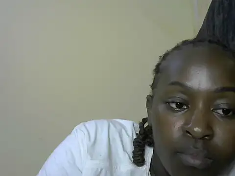 Daddys-girl online show from May 16, 2026, 1:21 pm