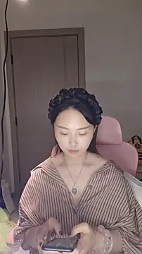 lylxili online show from June 4, 2026, 9:26 am