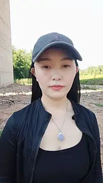 lylxili online show from June 10, 2026, 6:45 am