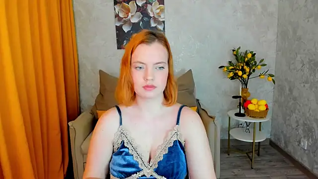 NataliMoor online show from June 6, 2026, 4:50 am