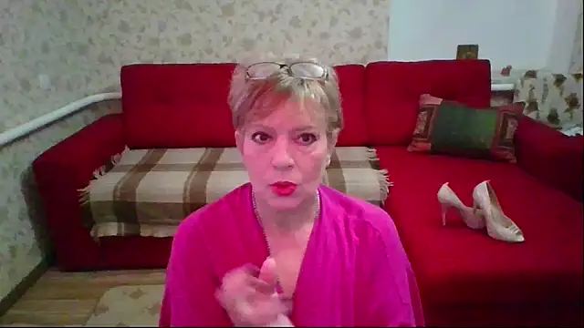 SamantaxFocs online show from June 5, 2026, 3:24 am