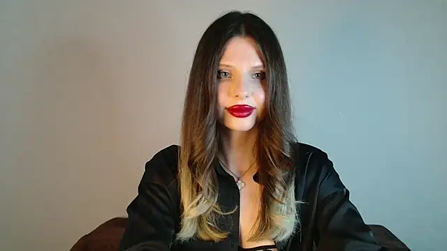 Jessicaxq online show from June 1, 2026, 11:28 pm