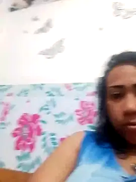 Snapshot of OliviaWilliamm chatting on June 1, 2026, 12:56 am OliviaWilliamm online show from June 1, 2026, 12:56 am
