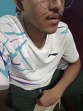 luciferlust online show from May 31, 2026, 3:36 am