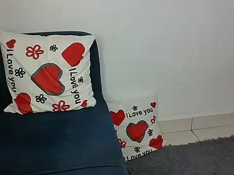 Snapshot of Kinky_Sexy chatting on June 3, 2026, 2:33 pm Kinky Sexy online show from June 3, 2026, 2:33 pm