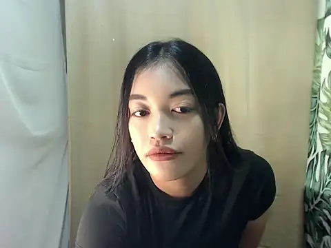itsme gwen online show from May 20, 2026, 7:36 am