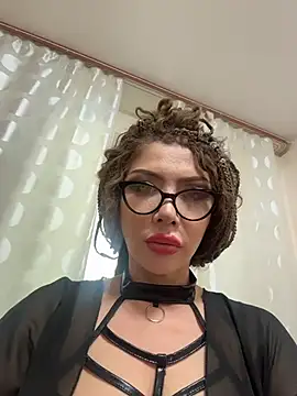Snapshot of JessicaNichols_ chatting on June 1, 2026, 4:20 pm JessicaNichols online show from June 1, 2026, 4:20 pm