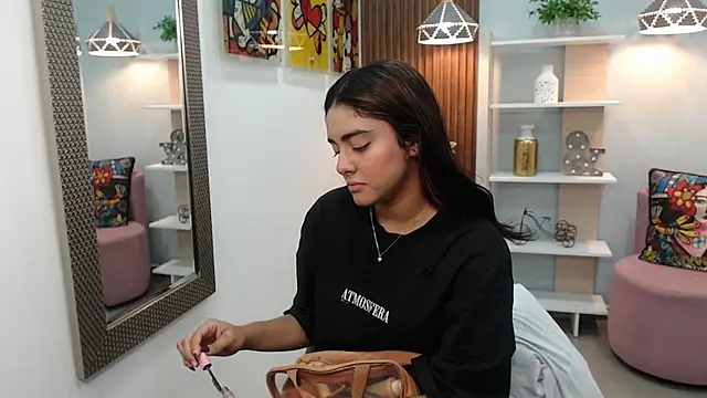  Lucy Grey  online show from June 3, 2026, 11:13 am