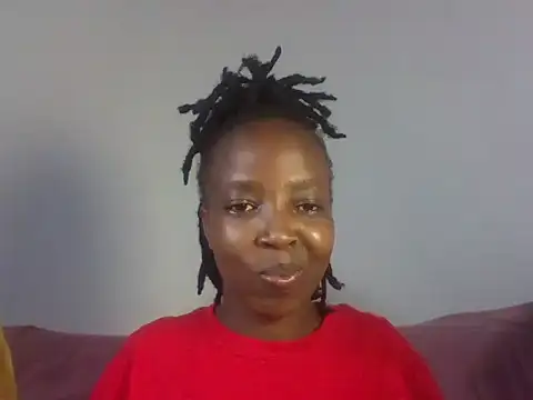 Snapshot of SassyCandie chatting on May 19, 2026, 10:05 pm SassyCandie online show from May 19, 2026, 10:05 pm