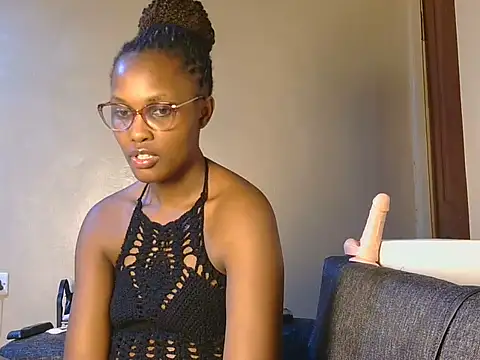 Snapshot of Littlemissbarbie chatting on June 2, 2026, 8:44 pm Littlemissbarbie online show from June 2, 2026, 8:44 pm