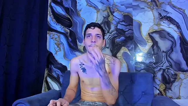 boy max latin online show from June 4, 2026, 7:20 pm