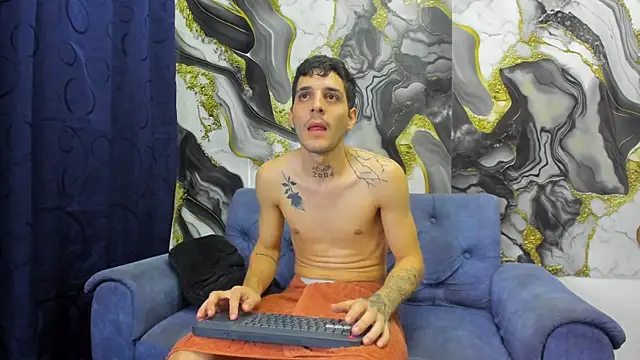 boy max latin online show from June 5, 2026, 7:58 am