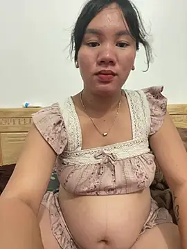 Suki-love online show from June 7, 2026, 3:49 pm