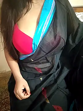 radhikagupta345 online show from June 12, 2026, 7:02 pm