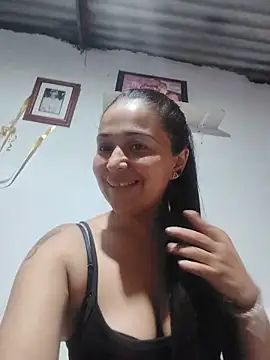 jessamondd online show from June 5, 2026, 3:24 am