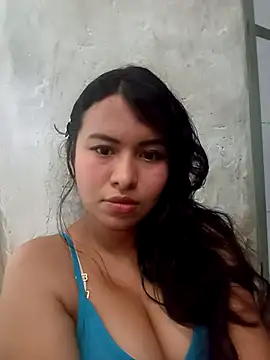 Snapshot of rosaliaex chatting on May 28, 2026, 7:22 pm rosaliaex online show from May 28, 2026, 7:22 pm