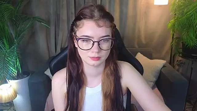 Snapshot of MelissaMay__ chatting on June 6, 2026, 11:53 pm MelissaMay online show from June 6, 2026, 11:53 pm
