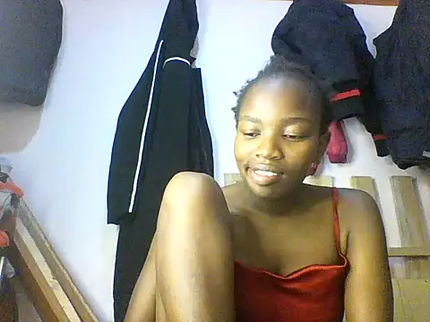 aliana082169 online show from June 8, 2026, 11:54 am