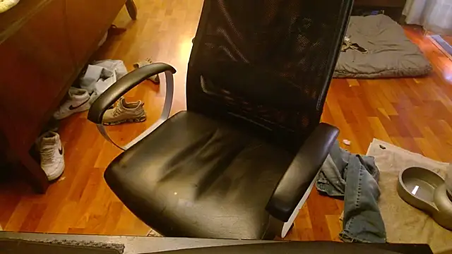 Clevername90 online show from February 15, 2025, 6:01 pm