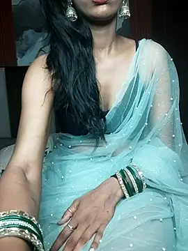 PUNAM779 online show from May 26, 2026, 12:01 pm