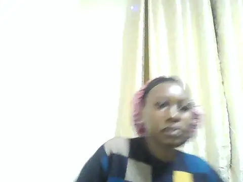 Snapshot of Cutezipora chatting on June 1, 2026, 1:13 pm Cutezipora online show from June 1, 2026, 1:13 pm