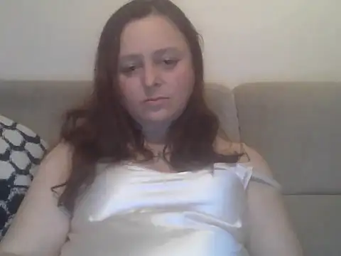 TaylorLovely online show from June 6, 2026, 8:13 pm