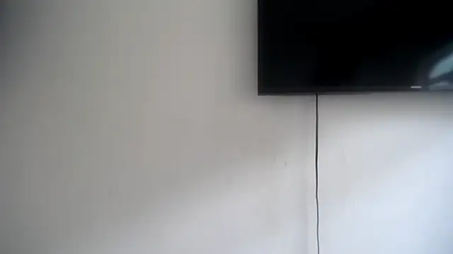 Snapshot of Fox_Loves chatting on June 4, 2026, 6:47 pm Fox Loves online show from June 4, 2026, 6:47 pm