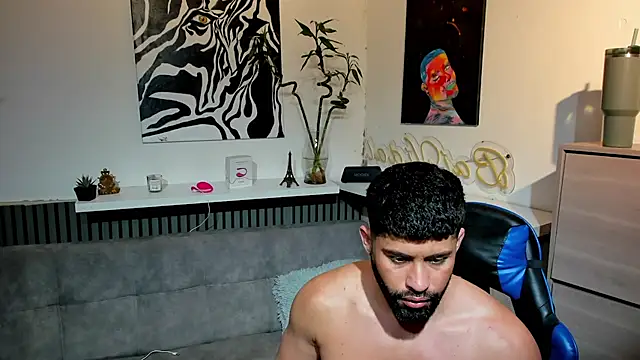RikyAaron online show from June 5, 2026, 8:58 pm