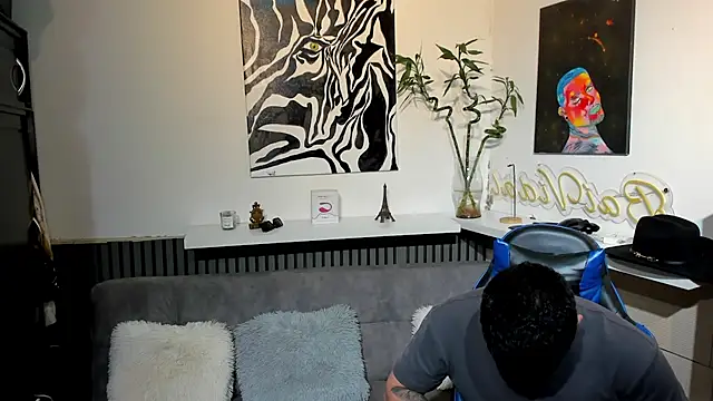 RikyAaron online show from June 11, 2026, 8:40 pm