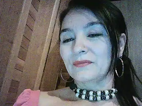 Anlly garcia002 online show from June 3, 2026, 1:19 am